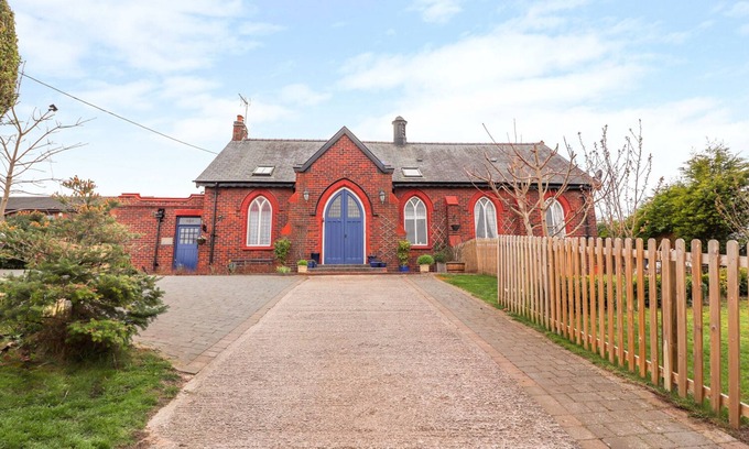 Bagillt Cabaña | Bethania Chapel Annex, BAGILLT, FLINTSHIRE