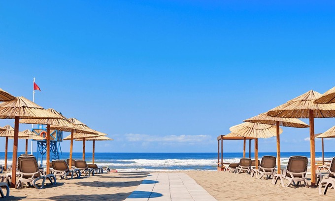 Ulcinj Hotel | Better Choice for your Vacation! 2BR Suite w/ Balcony, Outdoor Pools, Beachfront