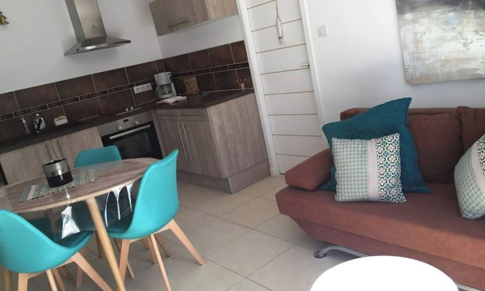 Saint-Pierre-d'Oleron Cabaña | Between land & sea. Country atmosphere near the beach
