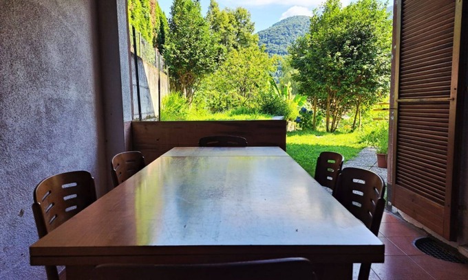 Monteggio Apartamento | Between Lakes and Nature (Hydrangea House)