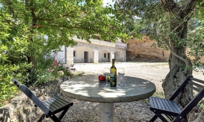 Istok Apartamento | Between mountains & sea - your retreat in Makarska