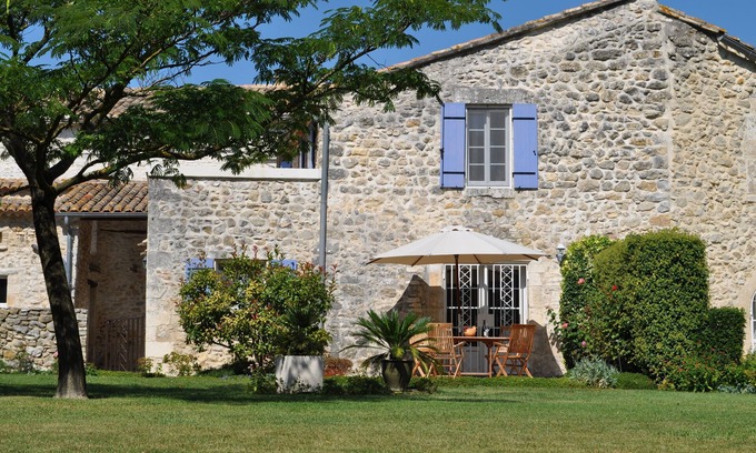 Lussan Casa | ENTRE PROVENCE Y ARDECHE CASA DE INVITADOS DE MAS CHAZEL CERCA DE UZES Y NÎMES