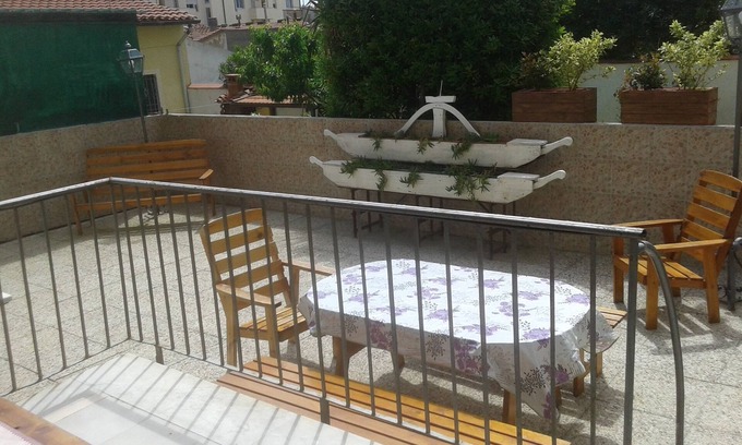 Marina di Pisa Apartamento | BETWEEN SKY AND SEA - Apartment with WIFI