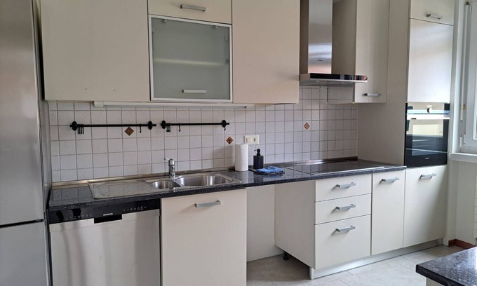 Pedrinate Apartamento | Between Switzerland and Italy (Khasanova)