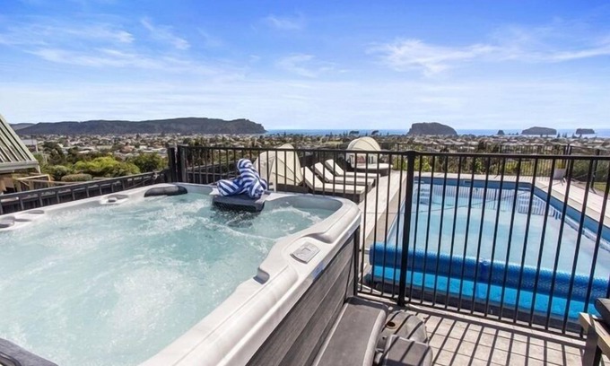 Whangamata Casa | Beverley Hills Cottage - in Whangamata