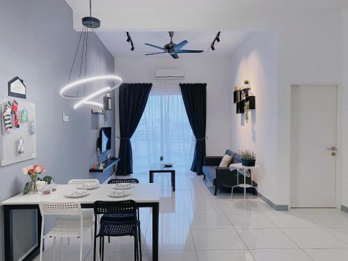 Bandar Puchong Jaya Apartamento | Beverly Puchong l 100M to IOI Mall