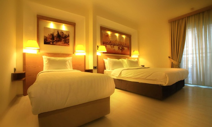 Pera Hotel | Beyoglu MLS Hotel