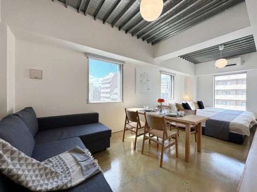 Hiroshima City Centre Apartamento | bHOTEL Arts Dobashi - Modern 1 BR apartment good for 6 people