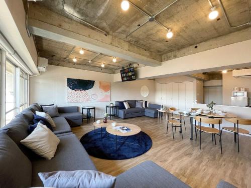 Hiroshima City Centre Apartamento | bHOTEL Dai3Himawari - Amazing Dome View 30 sec PeacePark, Up to 10 ppl