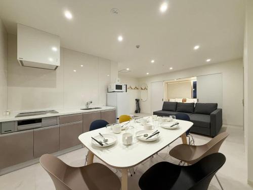 Hiroshima City Centre Apartamento | bHOTEL Nikkei Perfect Group Stay Central 2BR Apartment