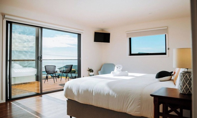 Bicheno Casa | Bichenobae, where coastal cool meets comfort and fun