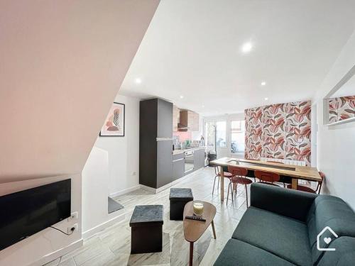Chatellerault Apartamento | Bienvenue chez Janna - 6 Personnes - Parking facile