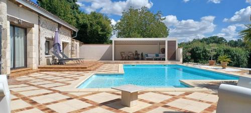 Montagnac-sur-Auvignon Casa | Bienvenue au gîte du Caillou