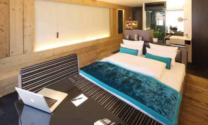 Ehingen Casa | Bierkistenzimmer - Best Western Plus Bierkulturhotel Schwanen