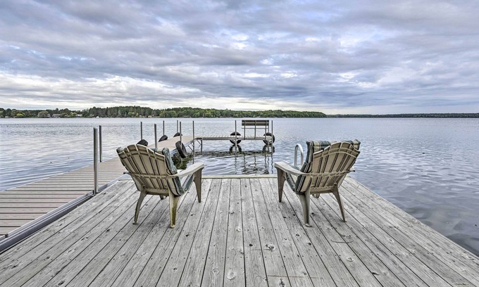 Arbor Vitae Cabina | Big Arbor Vitae Lake Cabin: Fish, Boat & Hike