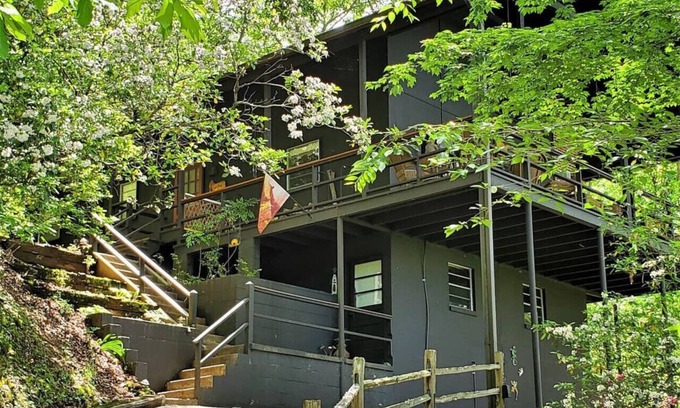 Franklin Cabina | Big Bear Hideaway