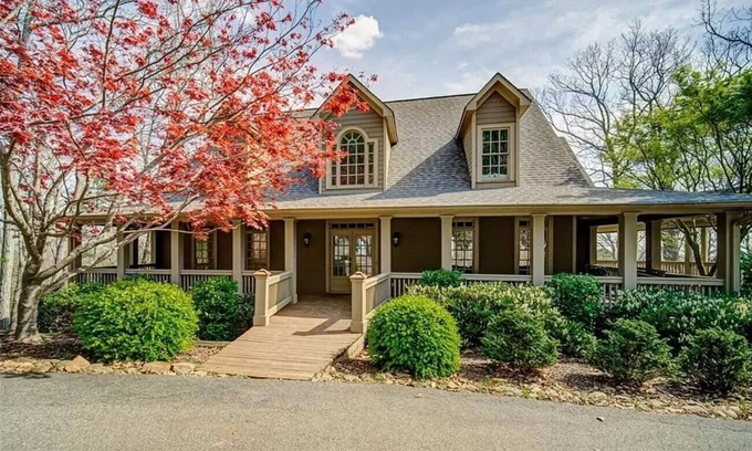 Big Canoe Casa | Big Canoe Home with Mountain Views, Game Room, Fire Pit, Sleeps 14