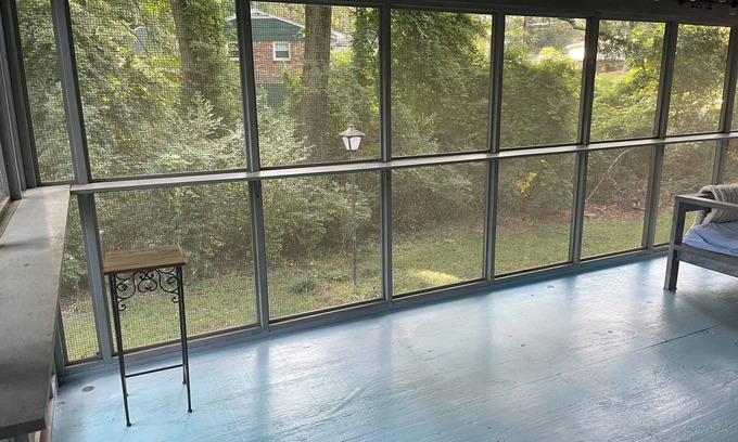 Chamblee Casa | Big dogs welcome in our serene NE Atlanta home.