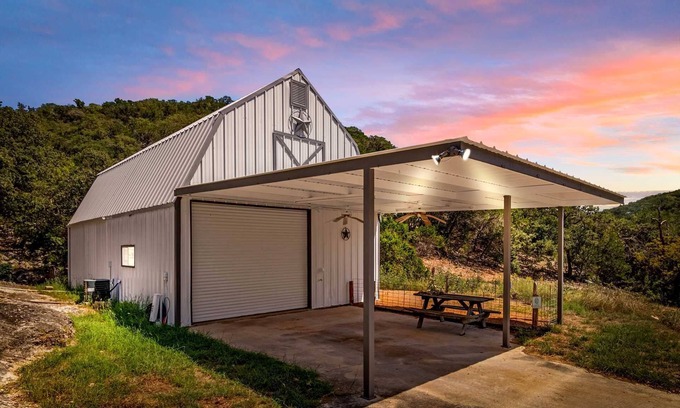 Leakey Casa | Big Fern Cabin in Leakey