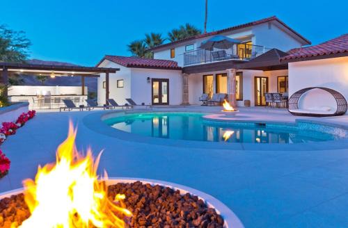 Palm Desert Villa | Big Horn Desert Estate Luxury Smarthome - Amazing Pool & Game Room!