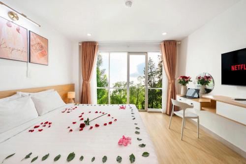 Binh Chanh Hotel | Big Hotel HCM