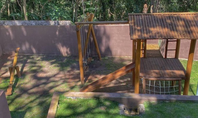 Laranja Azeda Casa | Gran casa con piscina en Atibaia