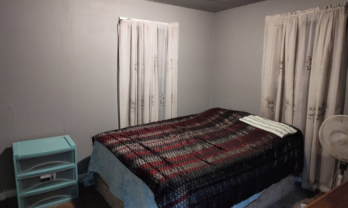 Mobile Casa | Big lot house West of University of South Alabama