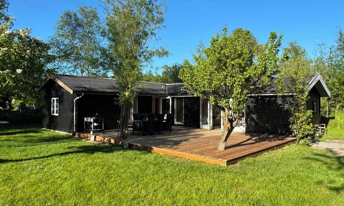 Grevinge Casa | Big renovated cottage with soul and love