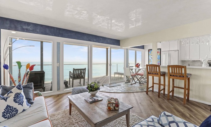 Los Angeles County Casa | Big Rock Malibu Oceanfront Retreat