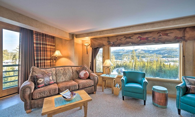 Big Sky Condominio | Big Sky Ski-In/Ski-Out Condo w/ Mountain Views!
