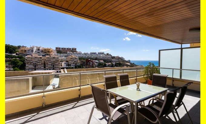 Faro de Cullera Apartamento | Big Terrace Apartment Cullera