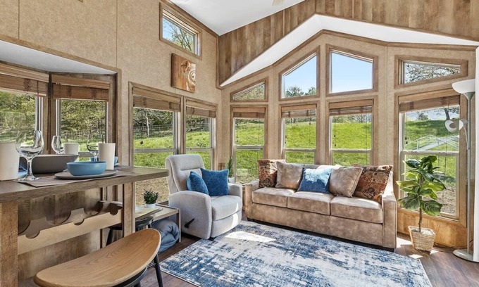 Wildwood Casa | Big-Tiny Farm Stay w/ Pool-15Min to Chattanooga!