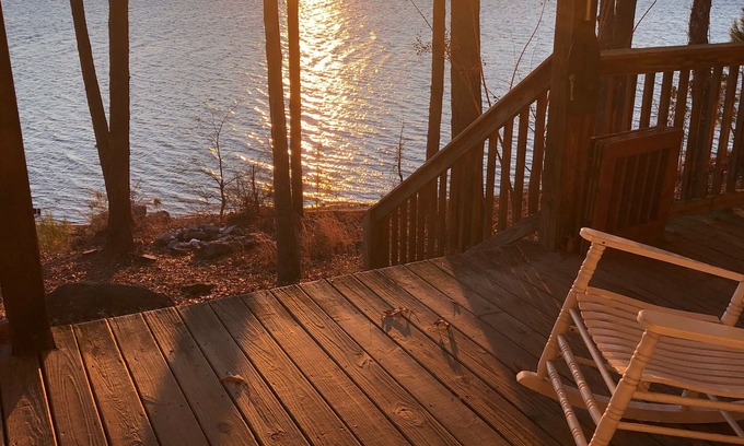 Pleasure Point Casa | Big Water View- Lake Martin-Sunset Station - ¡ACTUALIZACIONES RECIENTES!