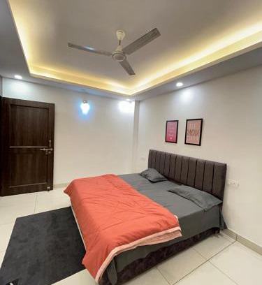Dehradun Apartamento | Bigbro-Air I Comfy N Independent