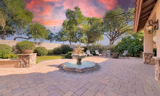 Arabian Crest Casa | Huge Home. Sleeps 12. Mayo Clinic, Desert Ridge, TPC Golf!