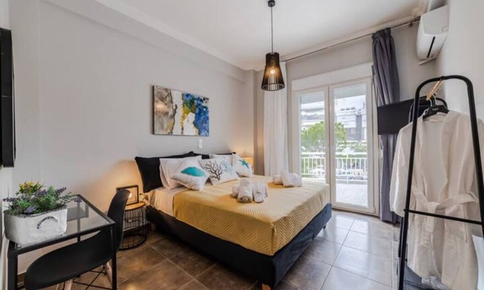 Glyfada Apartamento | Bijou apartment in Glyfada center