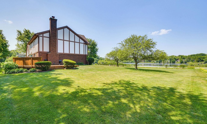 Prospect Heights Casa | Bike & Kayak: Lakefront Prospect Heights Home