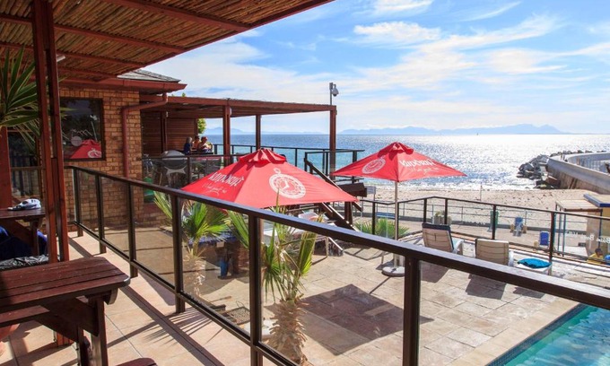 Gordons Bay Central Casa | Bikini Beach Villas