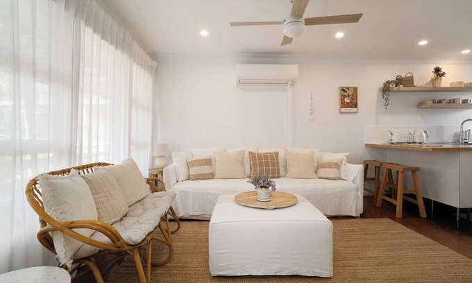 Bilinga Apartamento | Bilinga Breeze Walk to North Kirra Beach and Airport