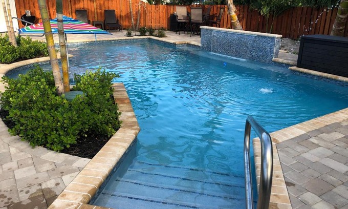 Wilton Manors Casa | Billy's Resort- Men Only - Solo Hombres