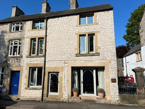 Tideswell Casa | Billy Whiskey's
