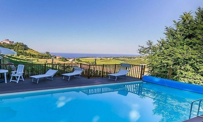 Capodarco Apartamento | BILOCALE N.89 - Country House "La casa di Carla", free swimming pool, 3 km from the sea