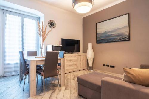 Zona Farini Apartamento | bilocale Valtellina/Isola