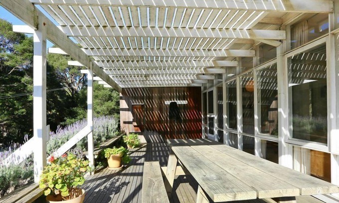 Portsea Casa | Binyara Cottage: 4 BR, 2 BA House in Postsea, Sleeps 9