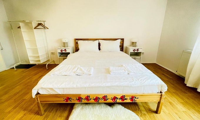 Balotesti Apartamento | BioLocalia House Bucovina
