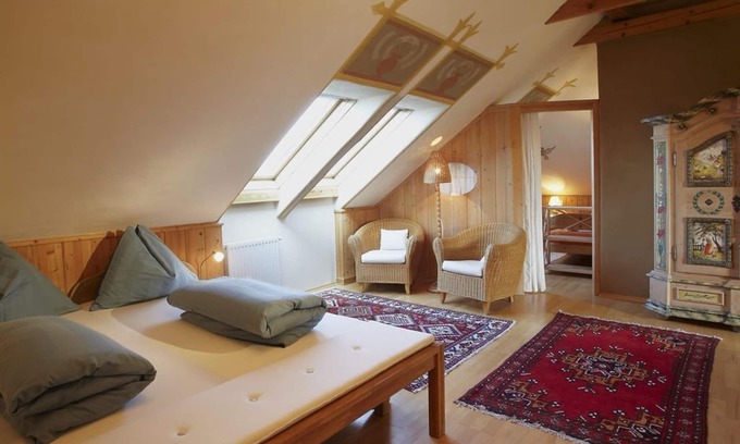 Eberstein Casa | Bionest I - Lehmbaudach-familienzimmer - Biolandhaus Arche