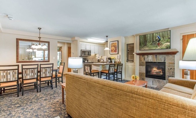 Highland Meadows Condominio | Aspen at StreamSide Vail