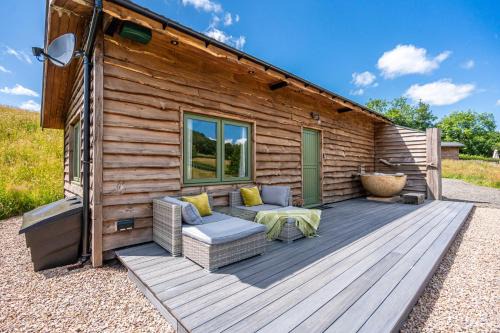 Caersws Casa | Birch Banc Retreats - Bedw