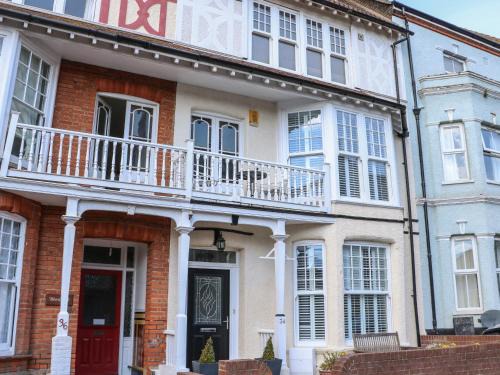 Cromer Casa | Birch House