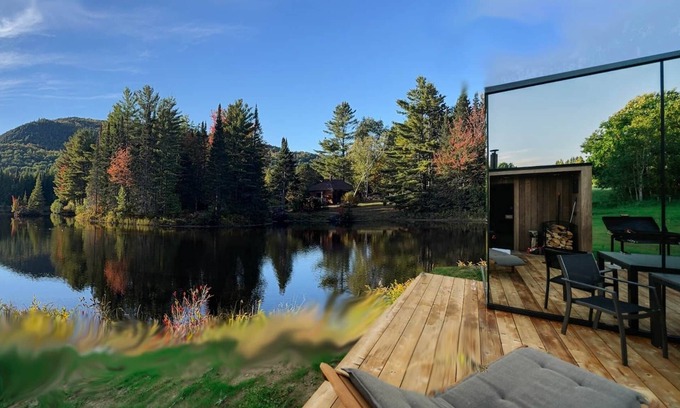 Whitefield Casa | Birch Mirror House at FarAway Pond